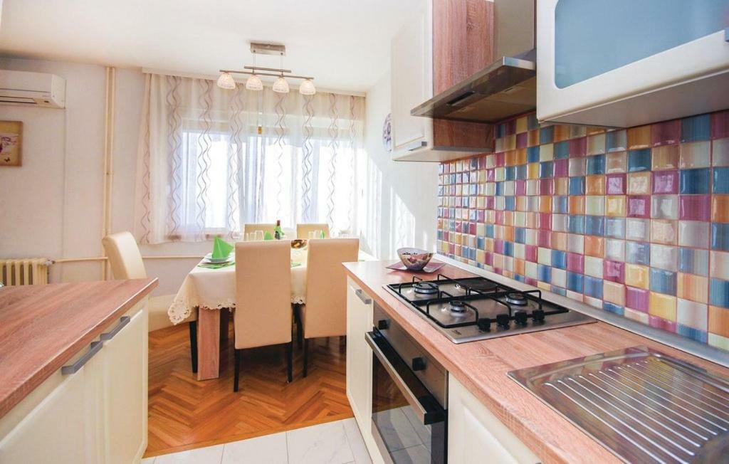 Apartment Skyscraper Maro غييكا المظهر الخارجي الصورة